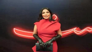 جميلة عوض وكندة علوش..نجوم الفن مع منى زكي في العرض الخاص لفيلم "الست" قبل عرضه