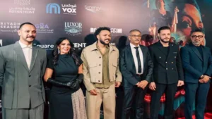 بينهم ويجز وأحمد سعد.. منى زكي تحتفل بفيلم "الست" في الرياض