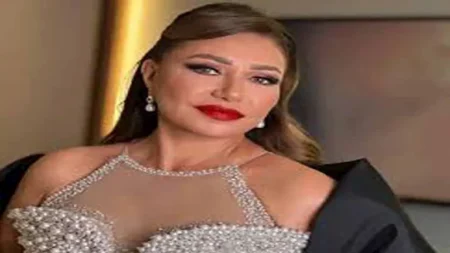 ليلى علوي بفستان أنيق.. كيف أطلت في أحدث ظهور؟
