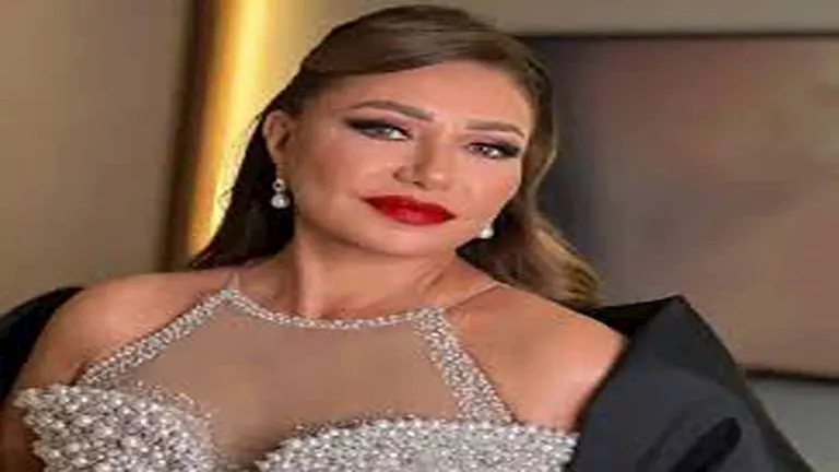 ليلى علوي بفستان أنيق.. كيف أطلت في أحدث ظهور؟ ليلى علوي بفستان أنيق.. كيف أطلت في أحدث ظهور؟
