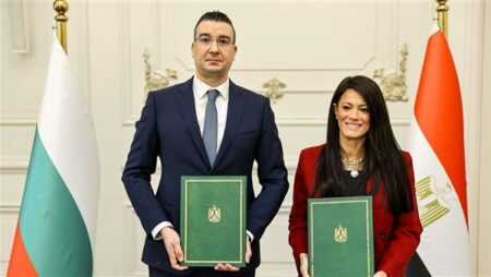مصر وبلغاريا يوقعان بروتوكول اللجنة المشتركة لتعزيز مجالات التعاون في 19 قطاعا استراتيجيًا