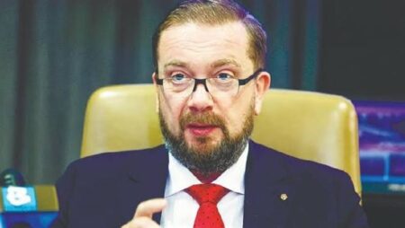 ألكسندر ستوغليف: تطوير القيادات والشباب أولوية في المنتديات العالمية