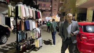 شن حملات ليلية مكثفة لرفع الإشغالات بحي الطالبية.. صور