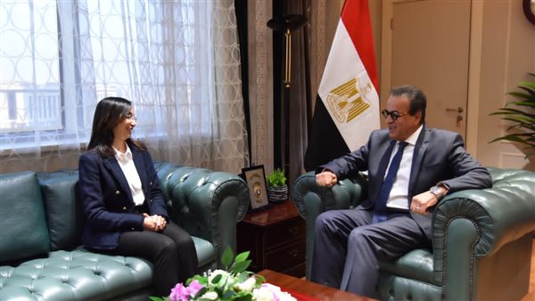 وزير الصحة يبحث مع محافظ البحيرة إنجاز المشروعات الصحية والتوسع في الخدمات وزير الصحة يبحث مع محافظ البحيرة إنجاز المشروعات الصحية والتوسع في الخدمات