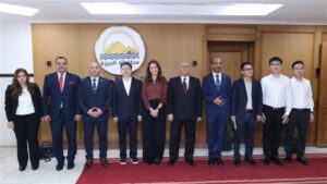 وفد صيني رفيع المستوى يبحث مع نائب محافظ الجيزة فرص التعاون الاقتصادي