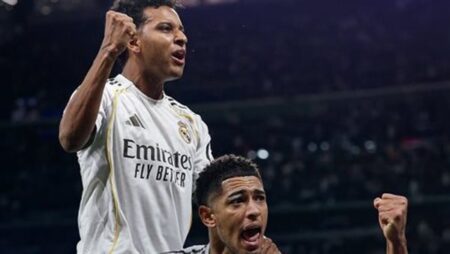 ريال مدريد يتجاوز إشبيلية بثنائية ويواصل مطاردة الصدارة في الليجا ريال مدريد يتجاوز إشبيلية بثنائية ويواصل مطاردة الصدارة في الليجا