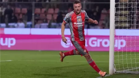 الدوري الإيطالي.. كريمونيزي يفوز على ليتشى بهدفين دون رد الدوري الإيطالي.. كريمونيزي يفوز على ليتشى بهدفين دون رد