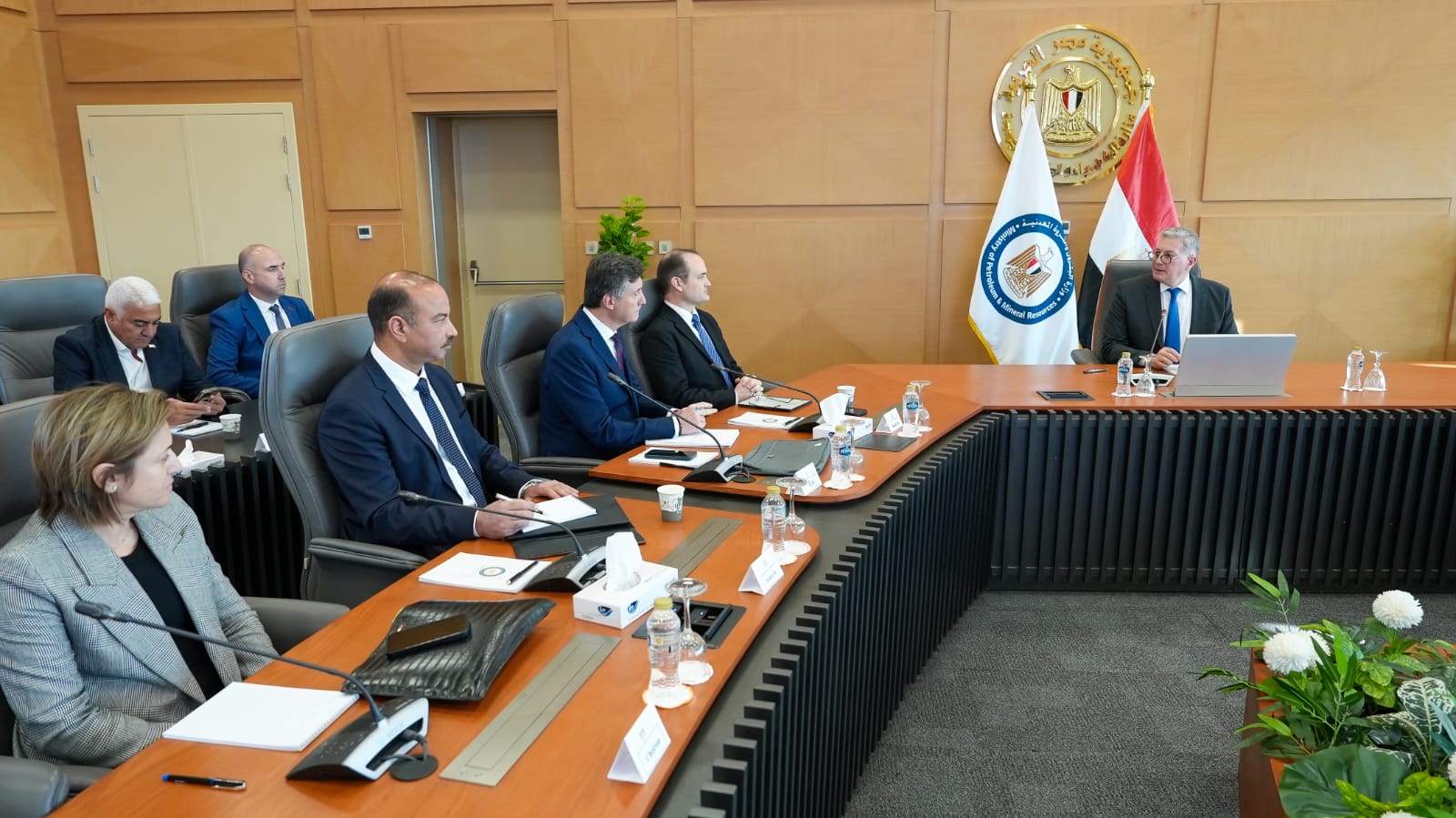 وزير البترول يناقش الخطة الجديدة للاستكشاف والإنتاج مع رؤساء الشركات العالمية العاملة في مصر