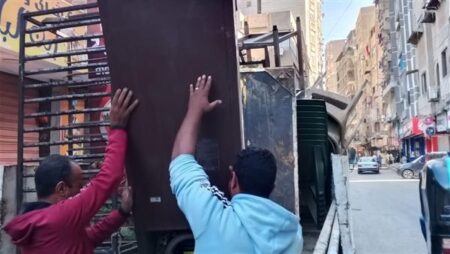 رئيس حي العجوزة.. حملات مستمرة لرفع الإشغالات وإعادة الانضباط بشوارع