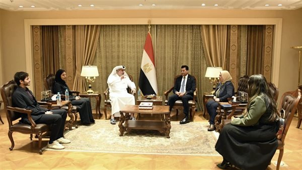 وزير الرياضة يستقبل وفدا شبابيا قطريا في زيارة رسمية إلى مصر وزير الرياضة يستقبل وفدا شبابيا قطريا في زيارة رسمية إلى مصر