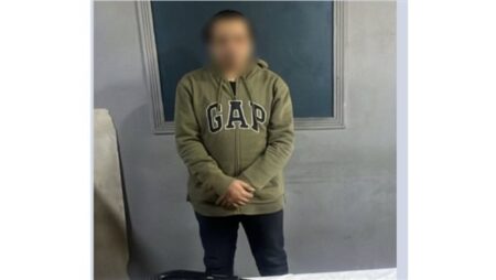 الداخلية تضبط متهمًا بالجيزة لترويجه بيع سلاح ناري عبر مواقع التواصل الاجتماعي