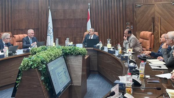 رئيس هيئة الرقابة النووية والإشعاعية يستقبل مسئولي مؤسسة الدعم الفني التشيكي رئيس هيئة الرقابة النووية والإشعاعية يستقبل مسئولي مؤسسة الدعم الفني التشيكي