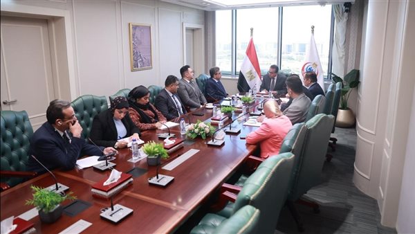 وزير الصحة يوجه بدراسة إمكانية إدراج الأطباء البيطريين في برنامج دبلومة التغذية