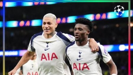 توتنهام يكتسح سلافيا براج بثلاثية نظيفة بدوري أبطال أوروبا توتنهام يكتسح سلافيا براج بثلاثية نظيفة بدوري أبطال أوروبا