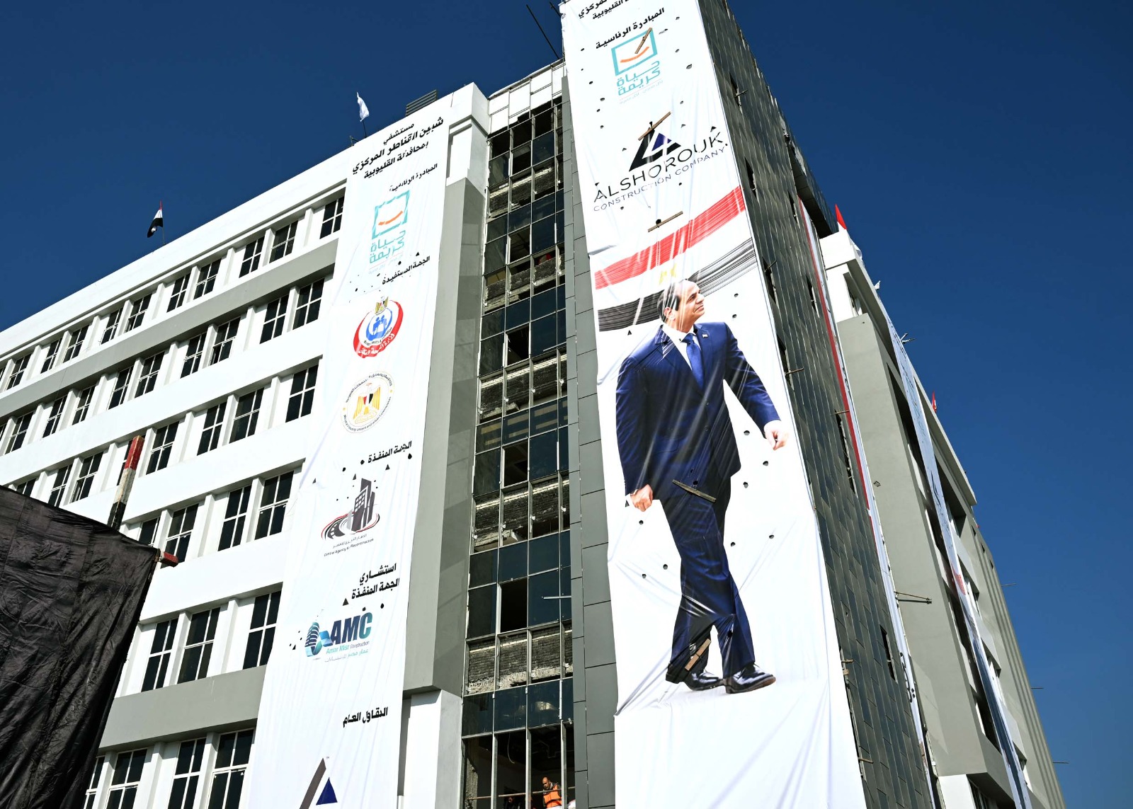 رئيس الوزراء يتفقد مشروع إنشاء مستشفى شبين القناطر المركزي.. صور 3 رئيس الوزراء يتفقد مشروع إنشاء مستشفى شبين القناطر المركزي.. صور