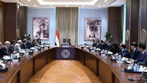 رئيس الوزراء يتابع تنفيذ مُخرجات اللجنة الاستشارية للتنمية العمرانية وتصدير العقار