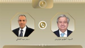 وزير الخارجية يبحث مع أمين عام الأمم المتحدة تطورات الأوضاع في فلسطين