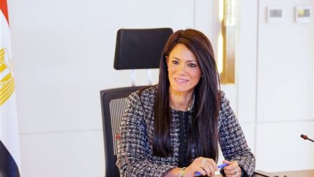 وزيرة التخطيط تبحث مع وفد بنك الاستثمار الأوروبي نتائج زيارته لمصر وزيرة التخطيط تبحث مع وفد بنك الاستثمار الأوروبي نتائج زيارته لمصر