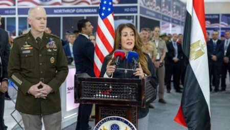 مشاركة أمريكية قوية في معرض "EDEX 2025" تؤكد الشراكة الاستراتيجية مع مصر.. صور