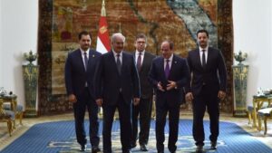 رسائل السيسي لحفتر| دعم مصر الكامل لسيادة واستقرار ليبيا.. ضرورة التصدي لأي تدخلات خارجية.. العمل على إخراج جميع القوات الأجنبية والمرتزقة من البلد الشقيق