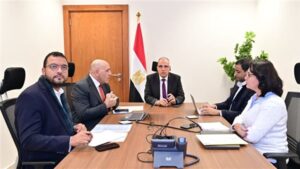 وزير الري يتابع تحديث الاستراتيجية المصرية للموارد المائية حتى 2050