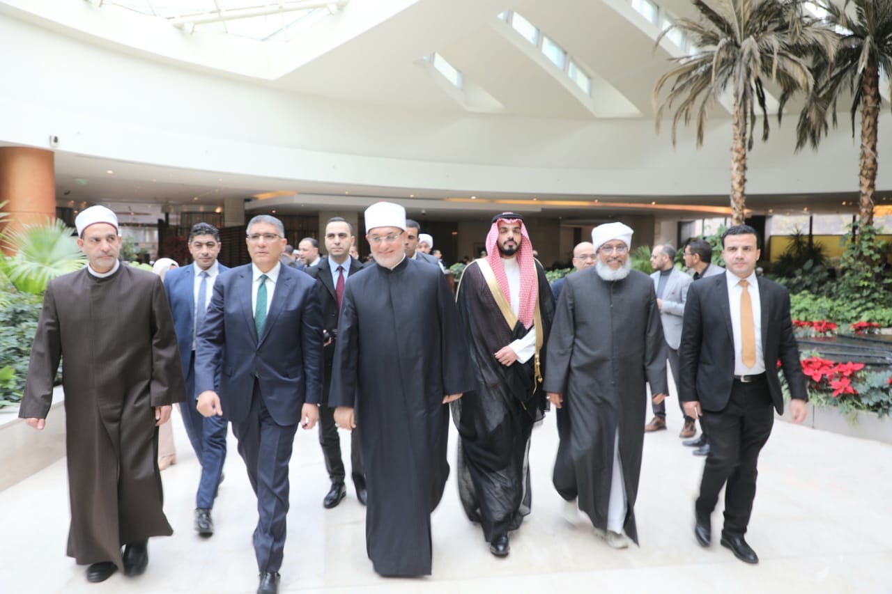 محافظ الجيزة يشهد فعاليات الجلسة الختامية للندوة العالمية الثانية لدار الإفتاء 1 محافظ الجيزة يشهد فعاليات الجلسة الختامية للندوة العالمية الثانية لدار الإفتاء