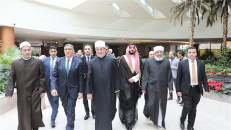 محافظ الجيزة يشهد فعاليات الجلسة الختامية للندوة العالمية الثانية لدار الإفتاء محافظ الجيزة يشهد فعاليات الجلسة الختامية للندوة العالمية الثانية لدار الإفتاء