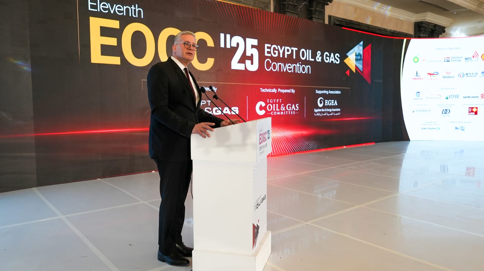 التعاون مع شركاء النجاح ساهم في تجاوز تحديات تأمين إمدادات الطاقة 3 التعاون مع شركاء النجاح ساهم في تجاوز تحديات تأمين إمدادات الطاقة