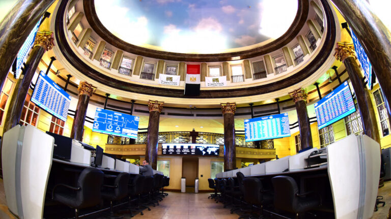 صعود مؤشرات البورصة المصرية بالتعاملات الصباحية بدعم مشتريات العرب