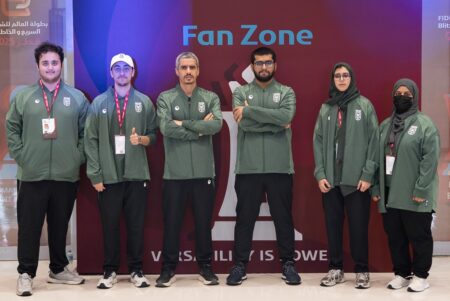 "أخضر الشطرنج" يصل الدوحة للمشاركة في بطولة العالم