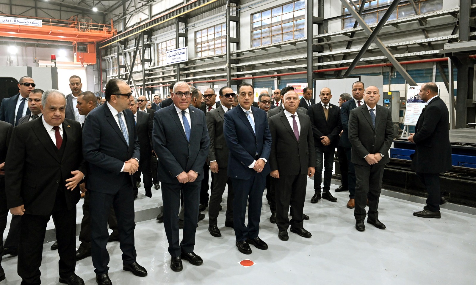 جولة تفقدية لرئيس الوزراء في عدد من أقسام مصنع "سيماف" بحلوان.. إنهاء وتسليم 10 قطارات مترو أنفاق مكيفة بإجمالي 80 عربة للخط الثالث بالقاهرة 9 جولة تفقدية لرئيس الوزراء في عدد من أقسام مصنع "سيماف" بحلوان.. إنهاء وتسليم 10 قطارات مترو أنفاق مكيفة بإجمالي 80 عربة للخط الثالث بالقاهرة