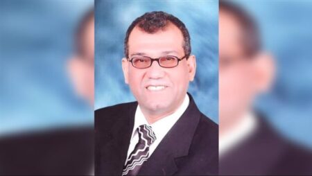 عبدالرحيم علي يهنئ الدكتور منير فوزي لفوزه برئاسة اتحاد كتاب المنيا عبدالرحيم علي يهنئ الدكتور منير فوزي لفوزه برئاسة اتحاد كتاب المنيا