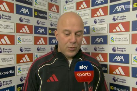 سلوت يوضح موقف فيرتز من المشاركة أمام فولهام