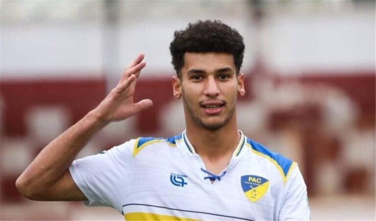 خاص | اتصالات متعددة واسم الأهلي حاضر.. ماذا يحدث في ملف الجزائري رمضاوي؟