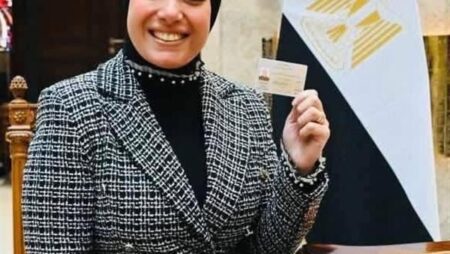 الدكتورة غادة عبد الرحيم علي تهنئ الدكتورة "آية عبد الرحمن" بتسلمها عضوية مجلس النواب 2026 – 2031