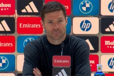 تشابي ألونسو: جونزالو قدوة لفريق الأكاديمية.. وجاهزون لمواجهة أتلتيكو في السوبر