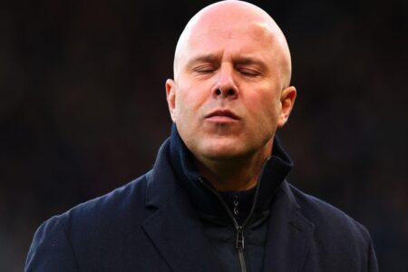 ألدريدج يحذر سلوت من مصير أموريم وماريسكا.. ويؤكد: لعب ليفربول أصبح مملًا