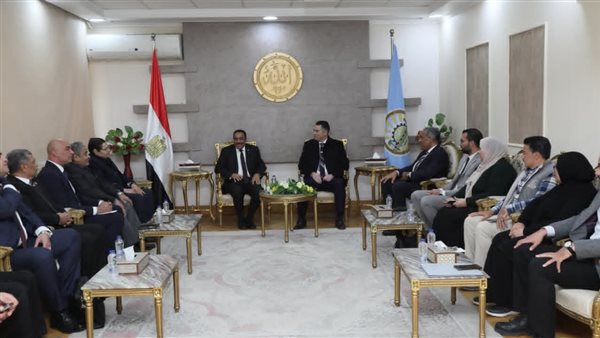 رئيس المحطات النووية ومحافظ مطروح يبحثان دعم مشروع الضبعة