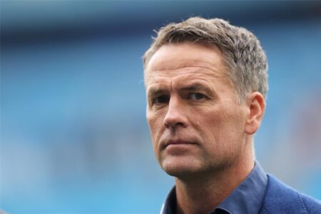 أوين يشكك في تعاقد برشلونة مع صفقة محتملة: انضمامه إهداراً للمال