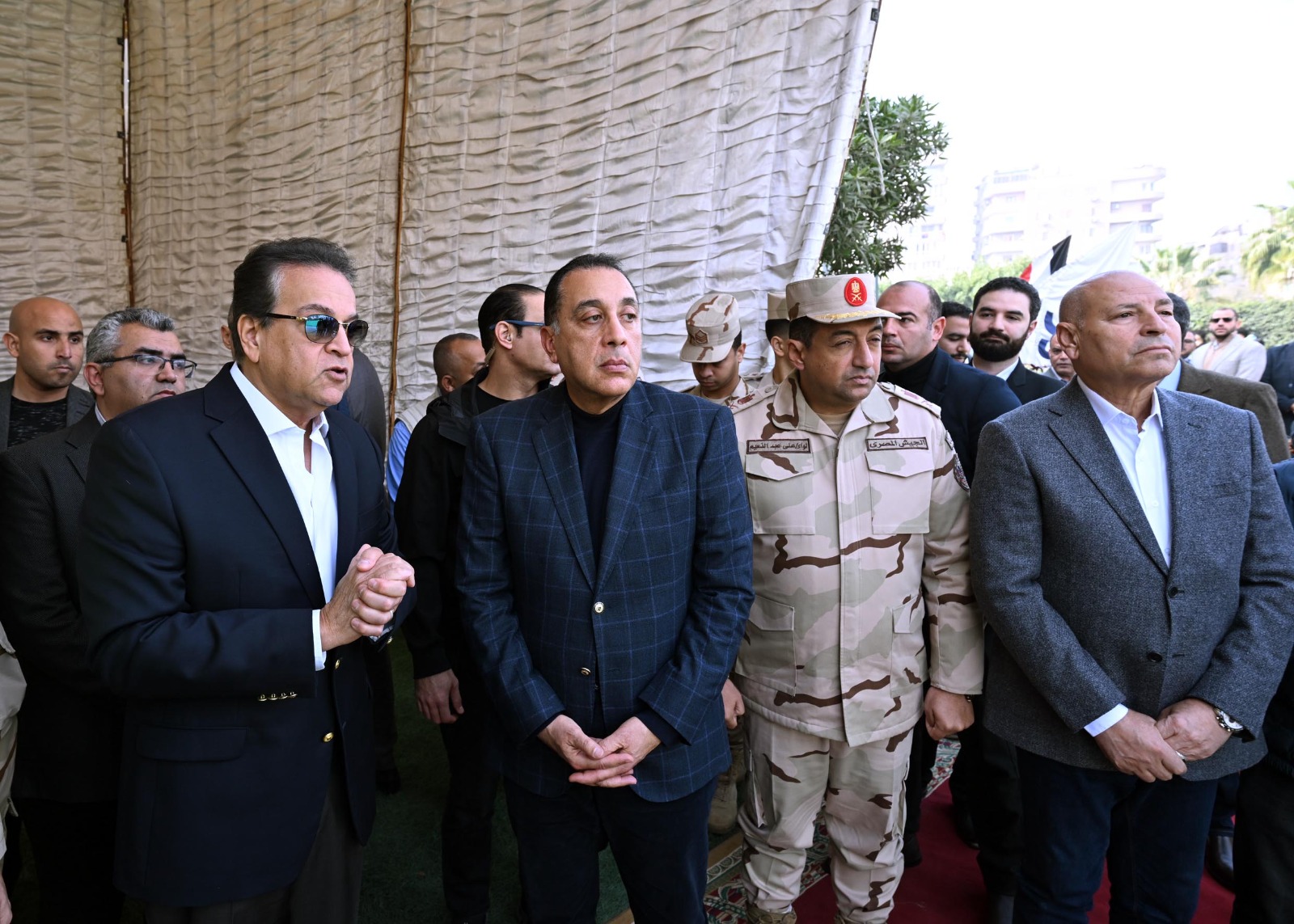 رئيس الوزراء يتفقد مستشفى أورام دار السلام 15 رئيس الوزراء يتفقد مستشفى أورام دار السلام