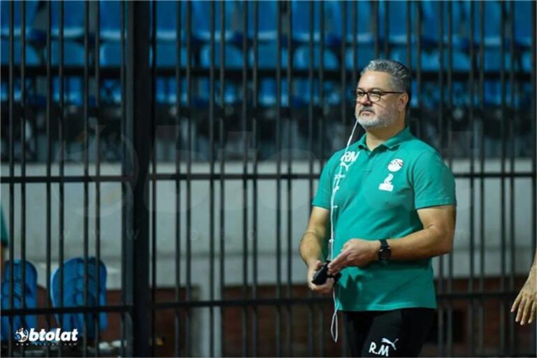 ميكالي يوضح حقيقة مفاوضات الزمالك معه.. وموقفه من تدريب الفريق