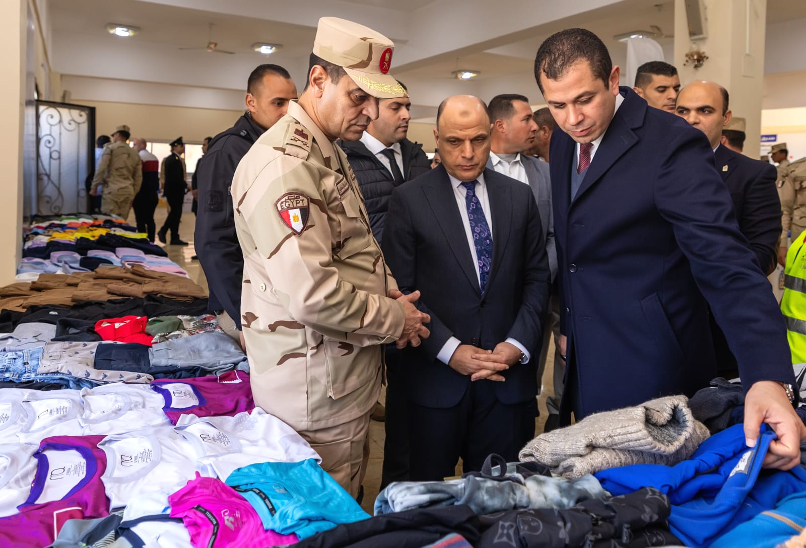 المنطقة الشمالية العسكرية تستكمل تنفيذ حملة "بلدك معاك " ‎بالتعاون مع صندوق مصر24 .. صور