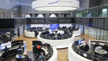 220 خبيرًا اقتصاديًا و2000 مشارك في قمة الأوراق المالية بشرق ووسط أوروبا في فيينا 220 خبيرًا اقتصاديًا و2000 مشارك في قمة الأوراق المالية بشرق ووسط أوروبا في فيينا