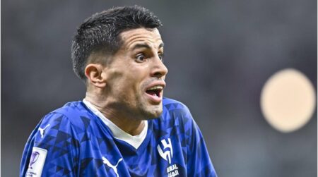 سبورت تكشف تطورات مفاجئة في صفقة انتقال كانسيلو إلى برشلونة