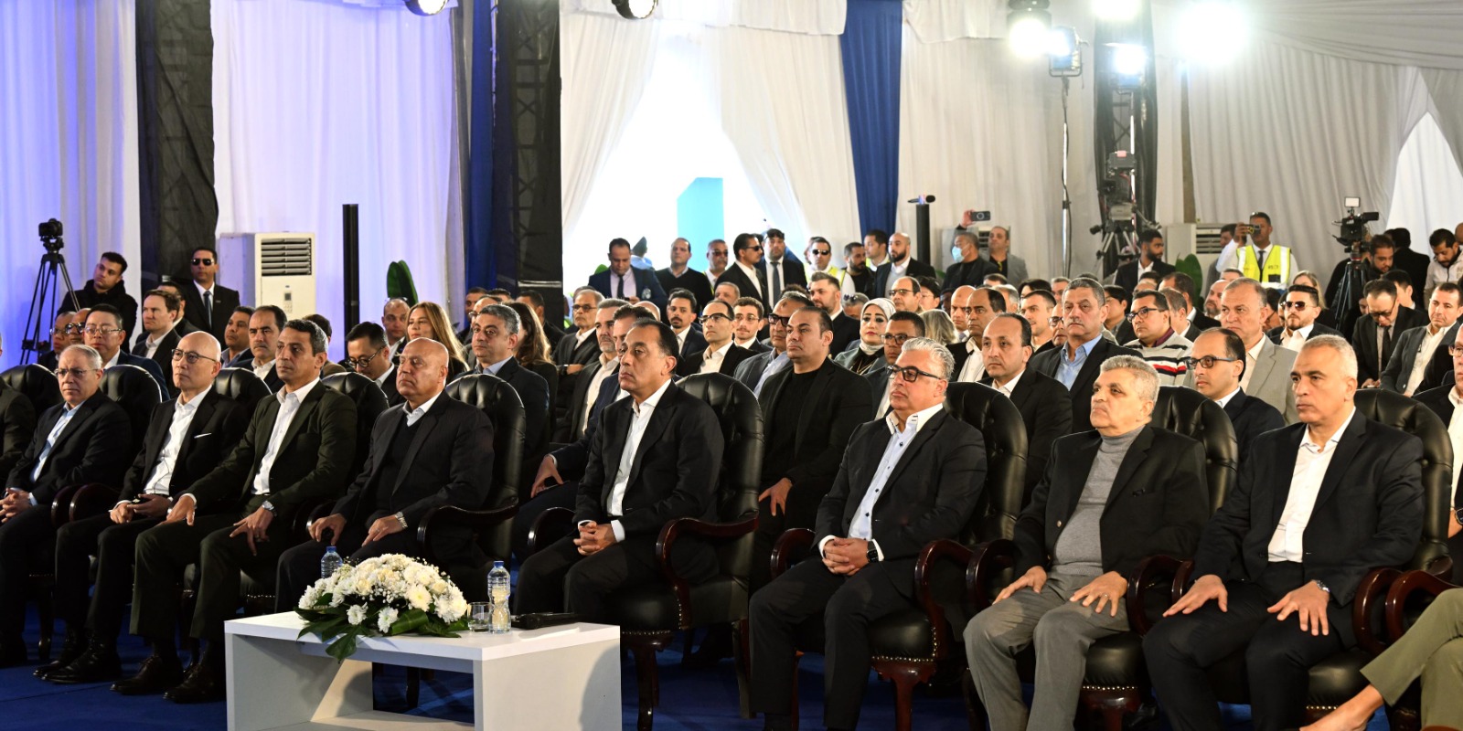 رئيس الوزراء يشهد بدء التشغيل التجاري لمحطة البحر الأحمر لتداول الحاويات رقم 1 (RSCT) بميناء السخنة.. مدبولي: يوم مهم في تاريخ الموانئ المصرية التي تحرص الدولة على تطويرها