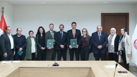 «الصحة» توقّع بروتوكول تعاون مع مؤسسة إسبانية لدعم منظومة التبرع وزراعة الأعضاء بمصر