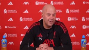 سلوت يوضح موقف ليفربول من انتقالات الشتاء.. وهدفه قبل مباراة بيرنلي في الدوري الإنجليزي