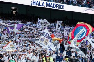 فلورنتينو استقيل.. جماهير ريال مدريد تشعل أزمة كبرى قبل مواجهة ليفانتي في الليجا