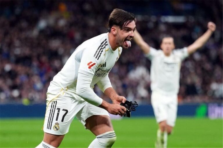 فيديو | ريال مدريد يتخطى ليفانتي بثنائية نظيفة في الدوري الإسباني فيديو | ريال مدريد يتخطى ليفانتي بثنائية نظيفة في الدوري الإسباني