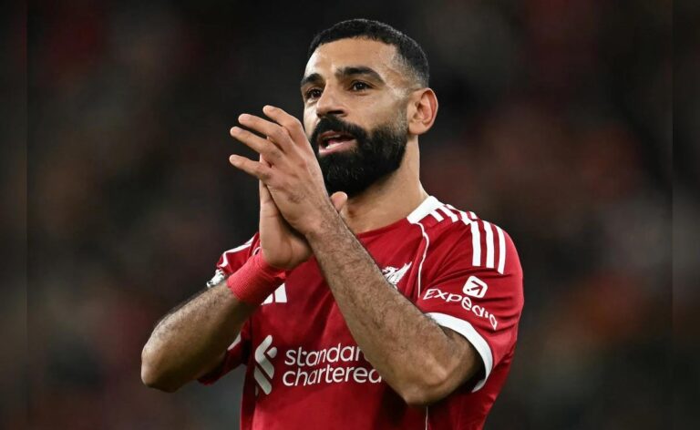 تقارير: ليفربول يدرس التعاقد مع لاعبه السابق لتعويض محمد صلاح تقارير: ليفربول يدرس التعاقد مع لاعبه السابق لتعويض محمد صلاح